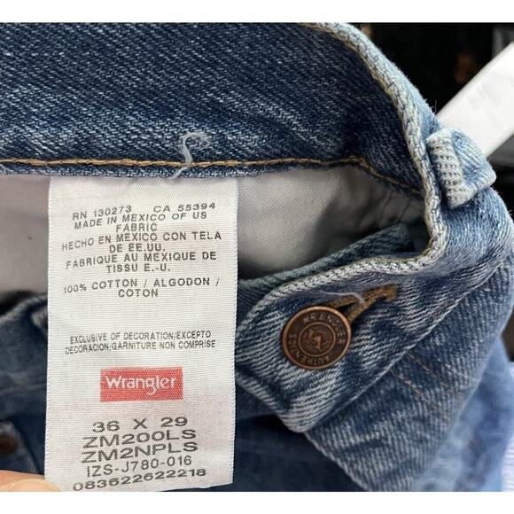 Wrangler Relaxed Fit Heavy Denim Straight Leg Jeans Mens 36x29 Workwear NWT - Picture 6 of 8